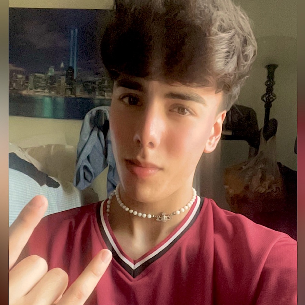 Meet your Posher, Omar